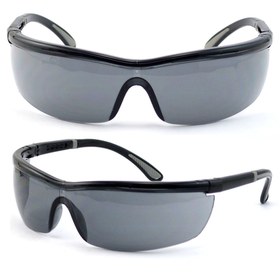Lunettes de sécurité pour hommes et femmes avec enveloppe anti-brouillard et résistante aux rayures autour des lentilles, des tempes réglables et du nez